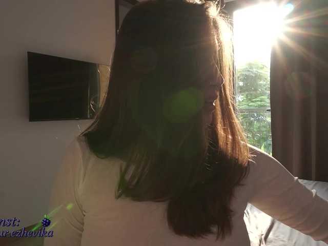 Vixie01's BongaCams show and profile