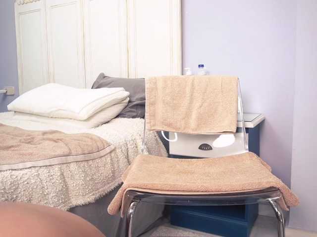 new1dee's BongaCams show and profile