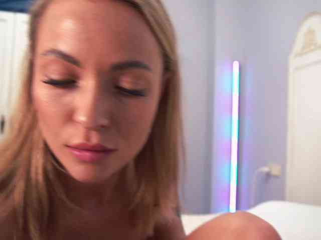 new1dee webcam