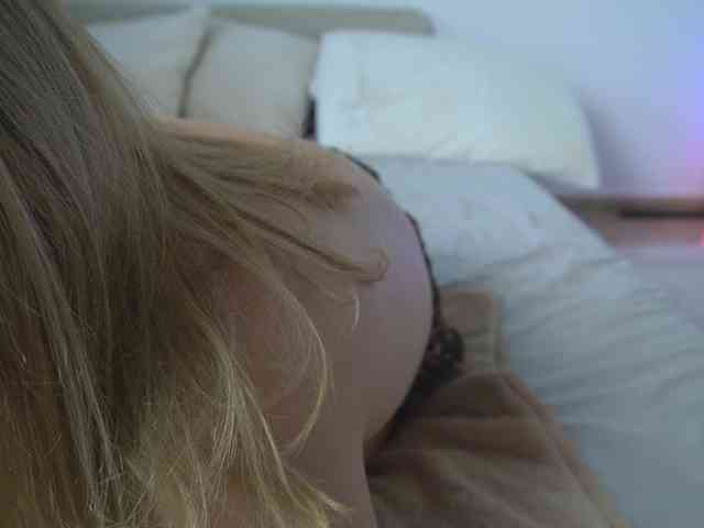 new1dee webcam