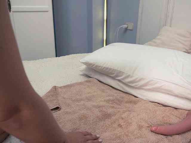 new1dee webcam