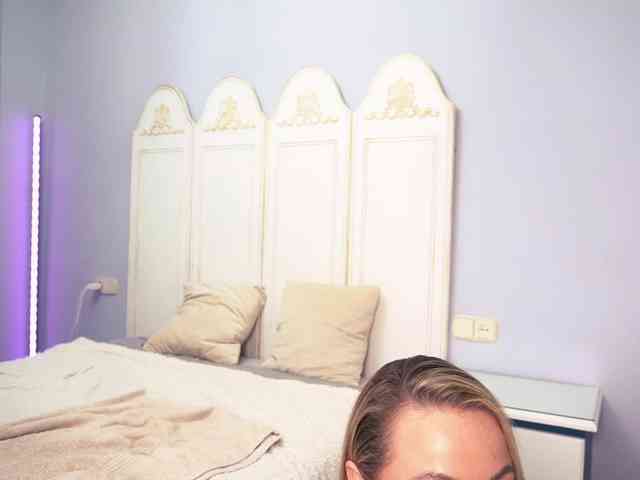 new1dee webcam