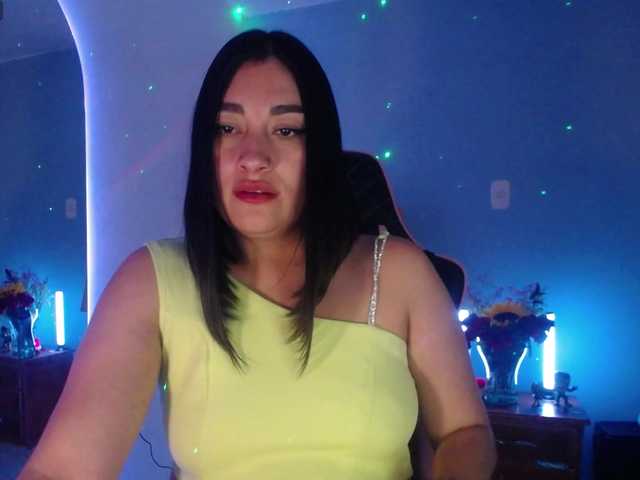 -santalove- live cam profile