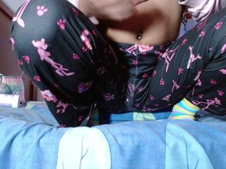 katalinasquirt1 Porn Show