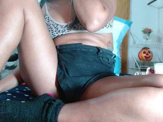 katalinasquirt1 webcam