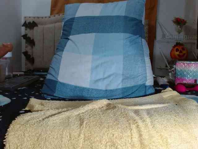 katalinasquirt1 webcam