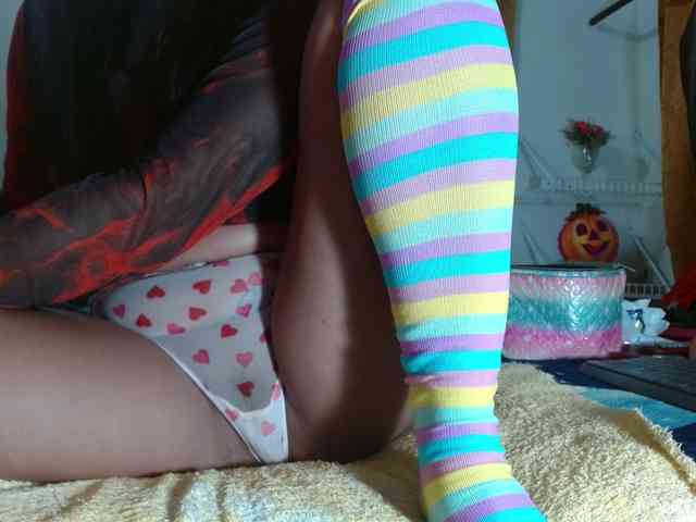 katalinasquirt1 webcam