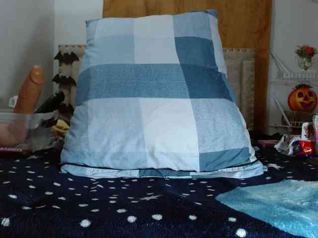 katalinasquirt1 webcam