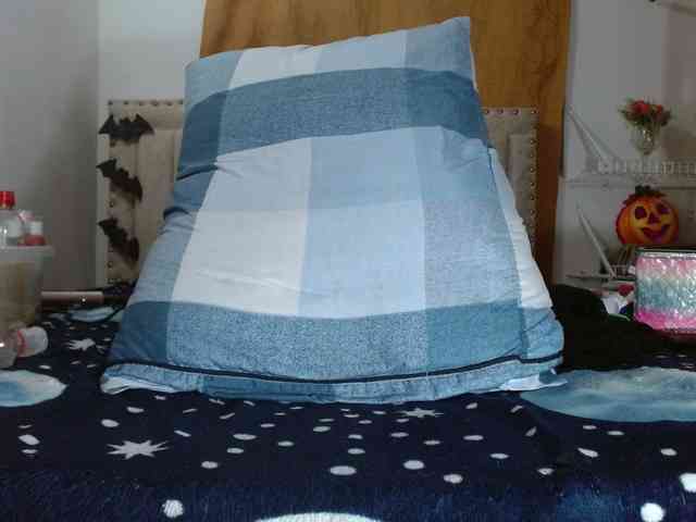 katalinasquirt1 webcam