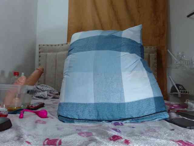 katalinasquirt1 webcam
