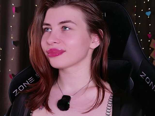 callmetori's BongaCams show and profile