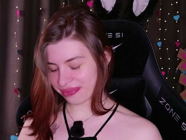 callmetori's BongaCams show and profile