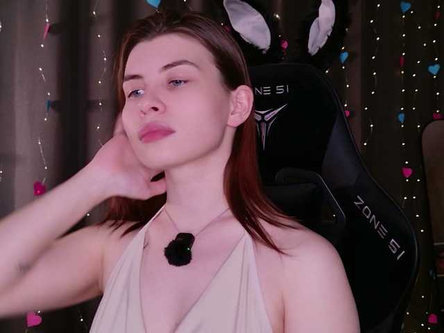 callmetori's BongaCams show and profile