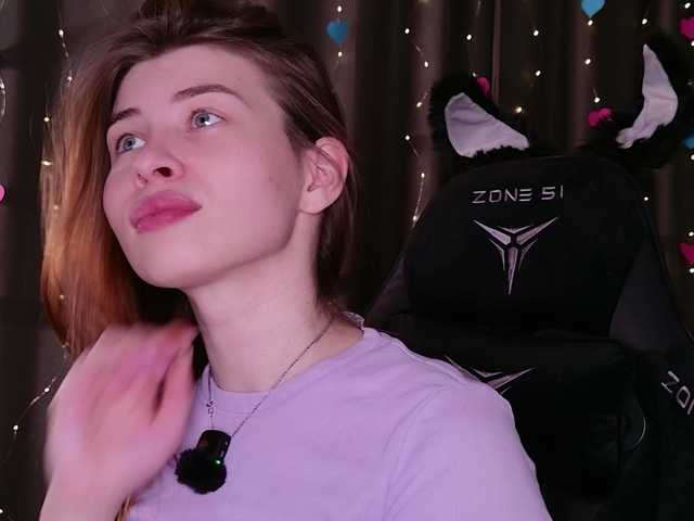 callmetori's BongaCams show and profile