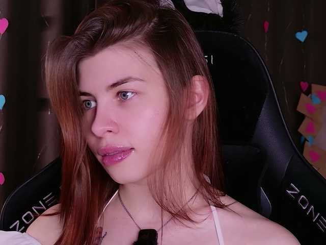 callmetori's BongaCams show and profile