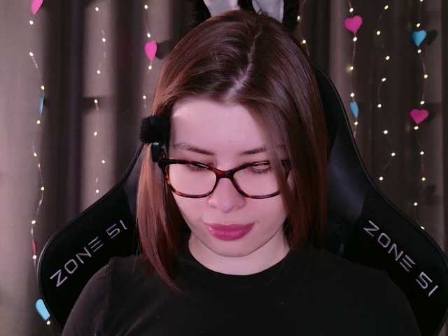 callmetori's BongaCams show and profile