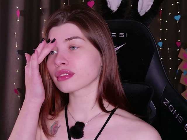 callmetori's BongaCams show and profile