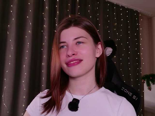 callmetori's BongaCams show and profile