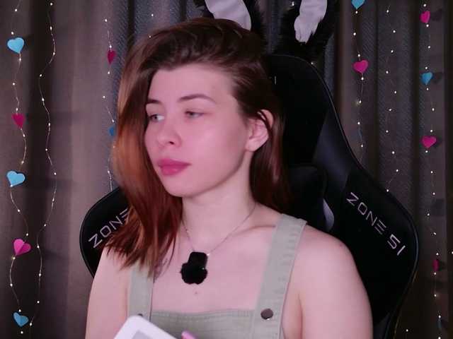 callmetori's BongaCams show and profile