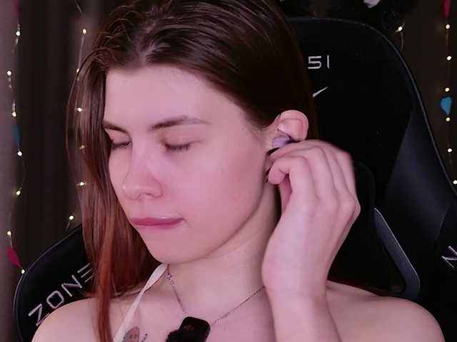 callmetori's BongaCams show and profile