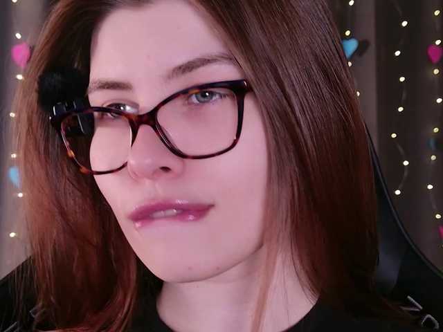 callmetori's BongaCams show and profile