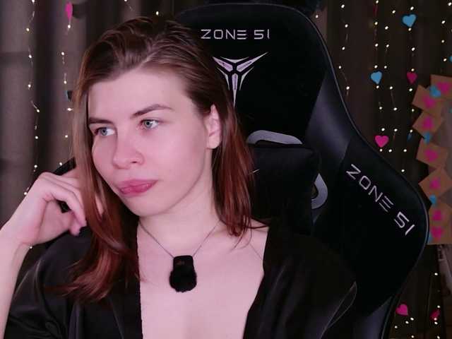 callmetori's BongaCams show and profile