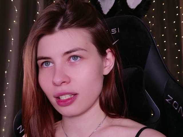 callmetori's BongaCams show and profile