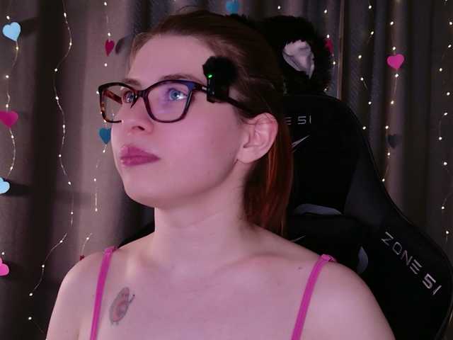 callmetori's BongaCams show and profile