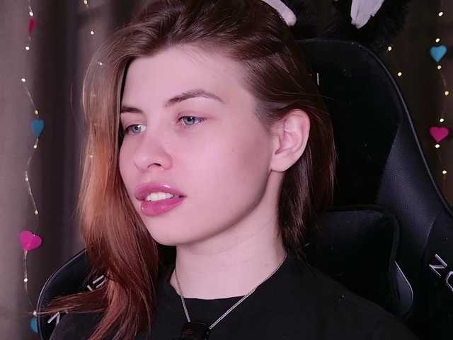 callmetori's BongaCams show and profile