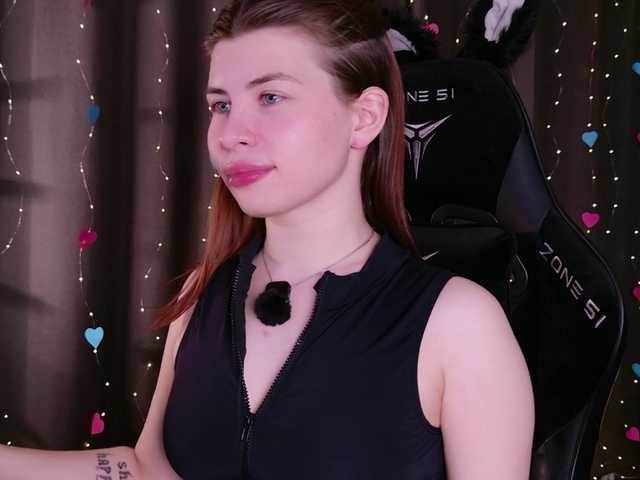 callmetori's BongaCams show and profile