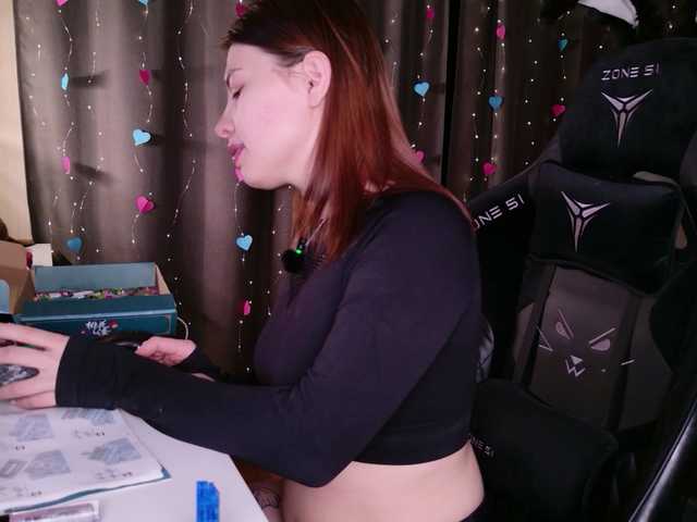 callmetori's BongaCams show and profile