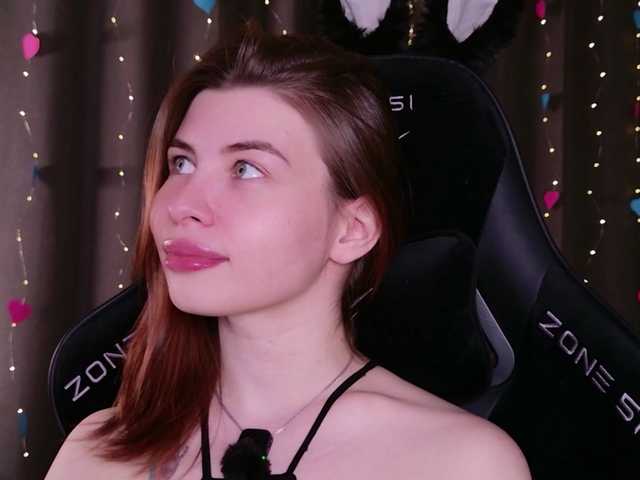 callmetori's BongaCams show and profile