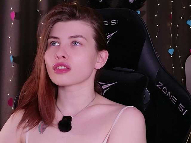 callmetori's BongaCams show and profile