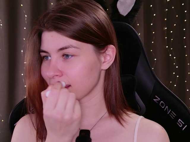 callmetori's BongaCams show and profile