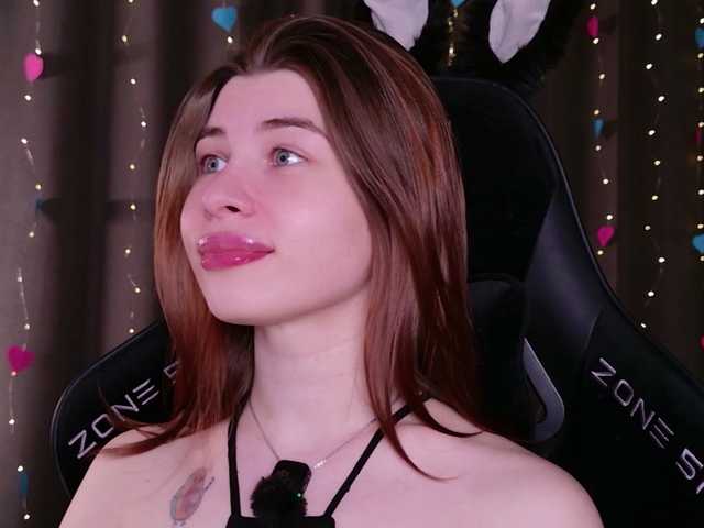 callmetori's BongaCams show and profile