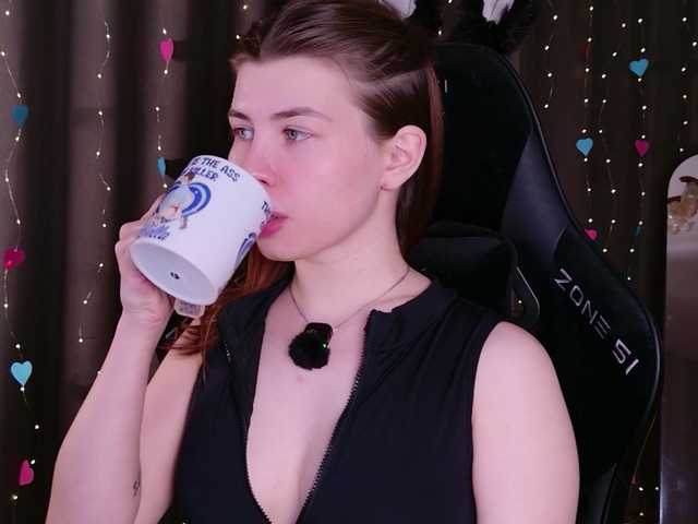 callmetori's BongaCams show and profile