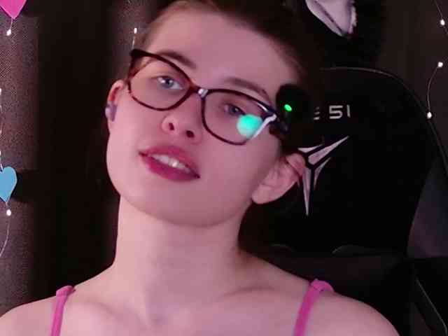 callmetori callmetori