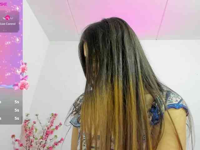 samanthamilher webcam