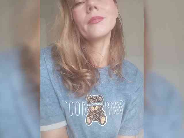 NinonDePeace bongacams