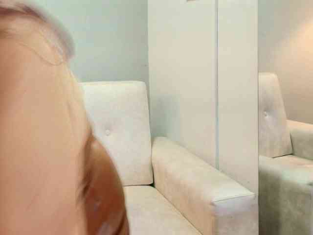 Savannahh Live Webcam on BongaCams