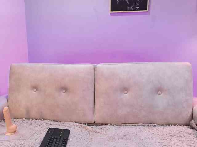 Savannahh Live Webcam on BongaCams