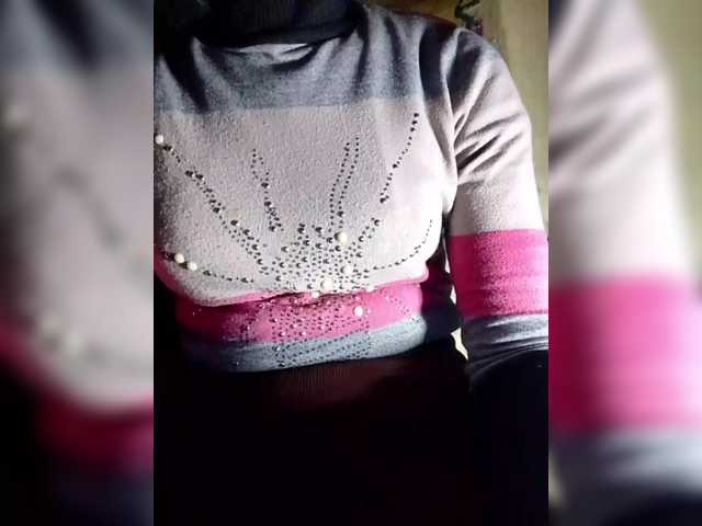 Rosa41's BongaCams show and profile