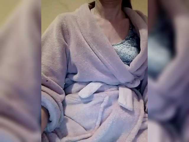 Rosa41's BongaCams show and profile