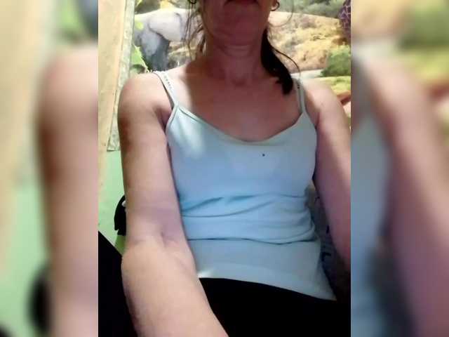 Rosa41's BongaCams show and profile