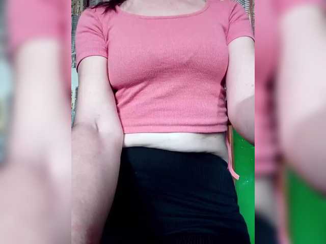 Rosa41's BongaCams show and profile