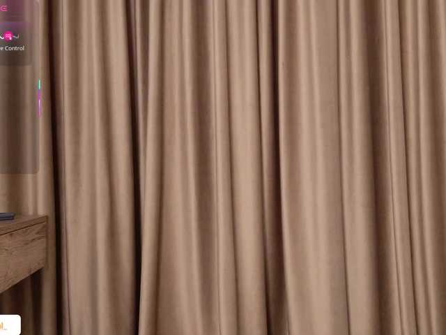 EvieRosie's BongaCams show and profile