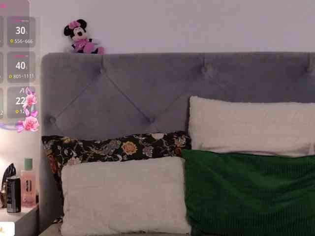 EvieRose_1 webcam