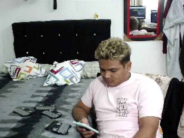  curiousnasty chat room