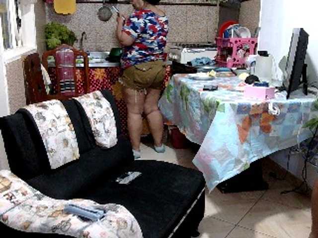 curiousnasty's BongaCams show and profile