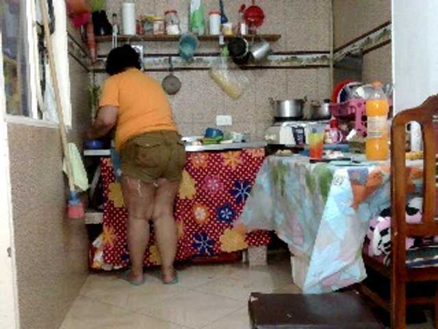 curiousnasty's BongaCams show and profile